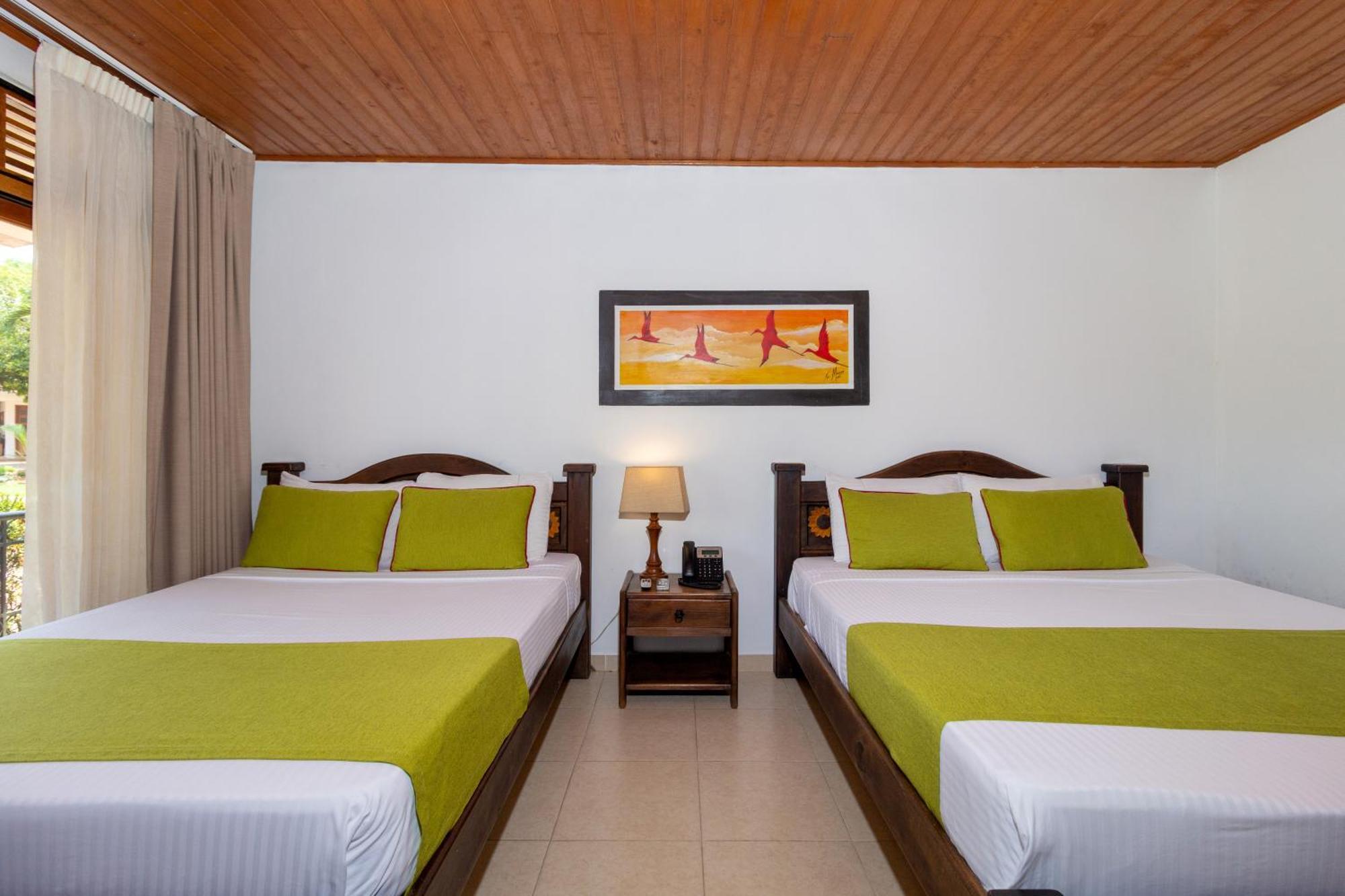 Hotel Campestre La Potra Apiay Extérieur photo